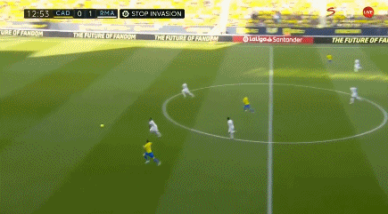 梅西球迷庆祝三周年，期待世界杯新梗（梅西球迷三周年同庆，盼世界杯再出新梗）