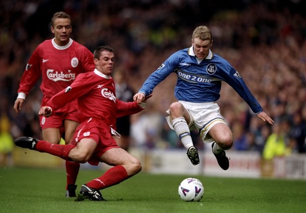 罗马诺：加纳乔仍渴望加盟切尔西，在等切尔西的报价（罗马诺：加纳乔依然盼投切尔西，正等待蓝军报价）