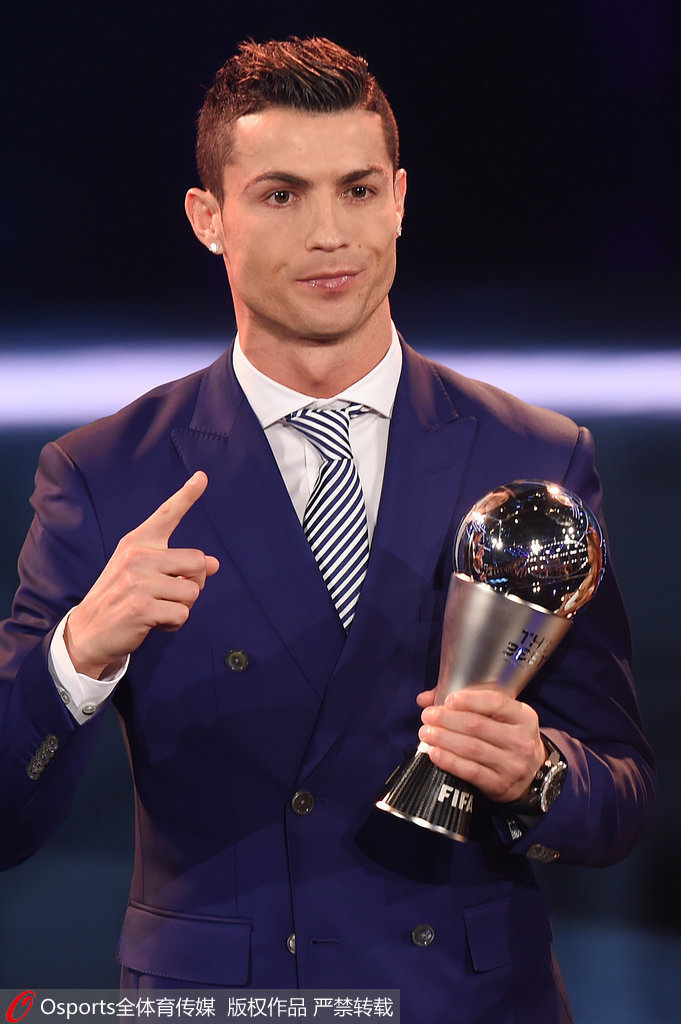 红军坐拥英超揭幕战大杀器!数据示2-1樱桃军团（英超揭幕战红军手握致胜杀手锏 数据看好2-1拿下樱桃军团）