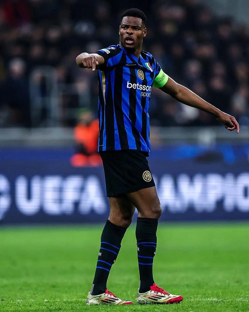 帕森斯：保罗仍然能为控卫存在短板的季后赛球队提供帮助