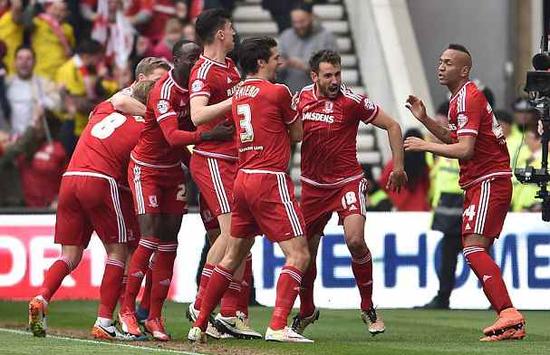 21世纪五大联赛外场球员出场时间榜：C罗、拉莫斯、梅西前3（21世纪五大联赛外场球员出场时间排名：C罗、拉莫斯、梅西位居前三）