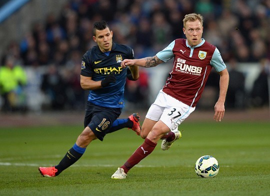 德天空：尽管有其他报道，但弗里克无意离开巴萨（德天空：传闻不断，弗里克仍无意离开巴萨）