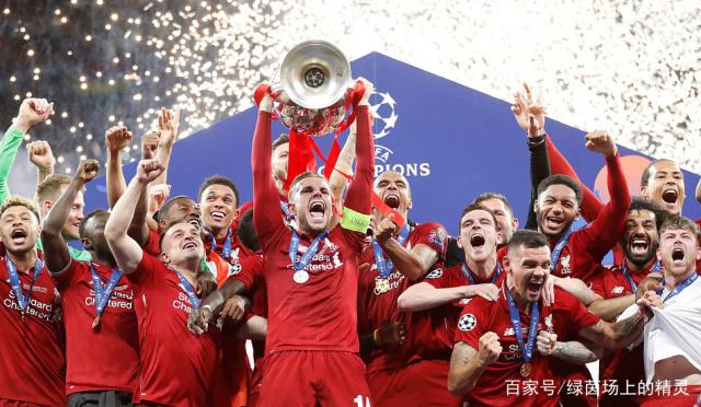 切尔西遭遇离奇伤病！帕尔默家中撞门伤及脚趾，出战成疑（切尔西再遇怪伤：帕尔默家中撞门致趾伤，出战成疑）