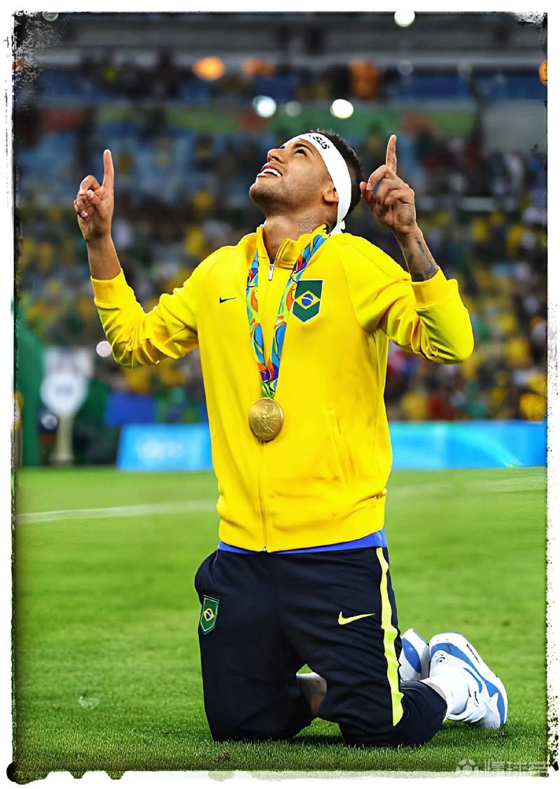 曼联官方：队内22名球员有望参加世界杯，其中3人需战附加赛（曼联官宣：队内22人有望出征世界杯，另有3人需经附加赛突围）