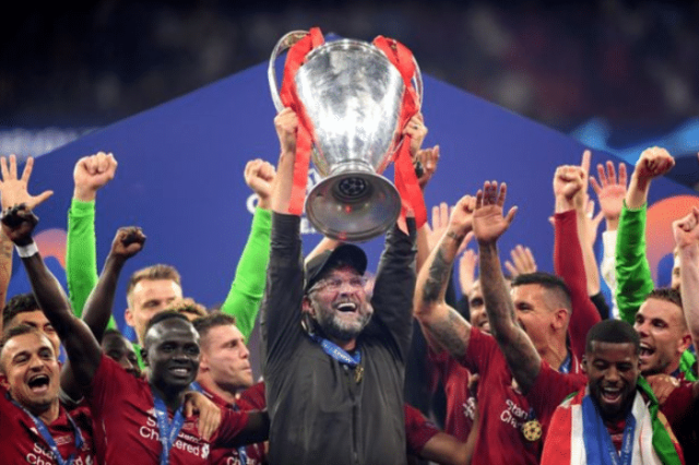 WTT总决赛：王曼昱4-2战胜张本美和，晋级八强（WTT总决赛：王曼昱4比2力克张本美和，挺进八强）