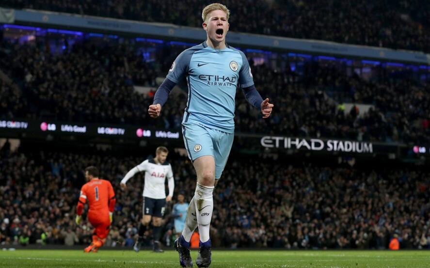 海廷加：奥斯梅恩和伊布、德罗巴一样强大，始终是一个威胁（海廷加：奥斯梅恩与伊布、德罗巴比肩，持续构成威胁）